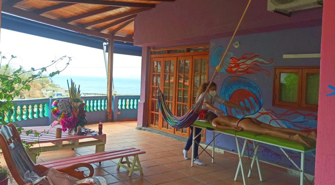 Tayrona Colors Hostel Taganga Exterior photo