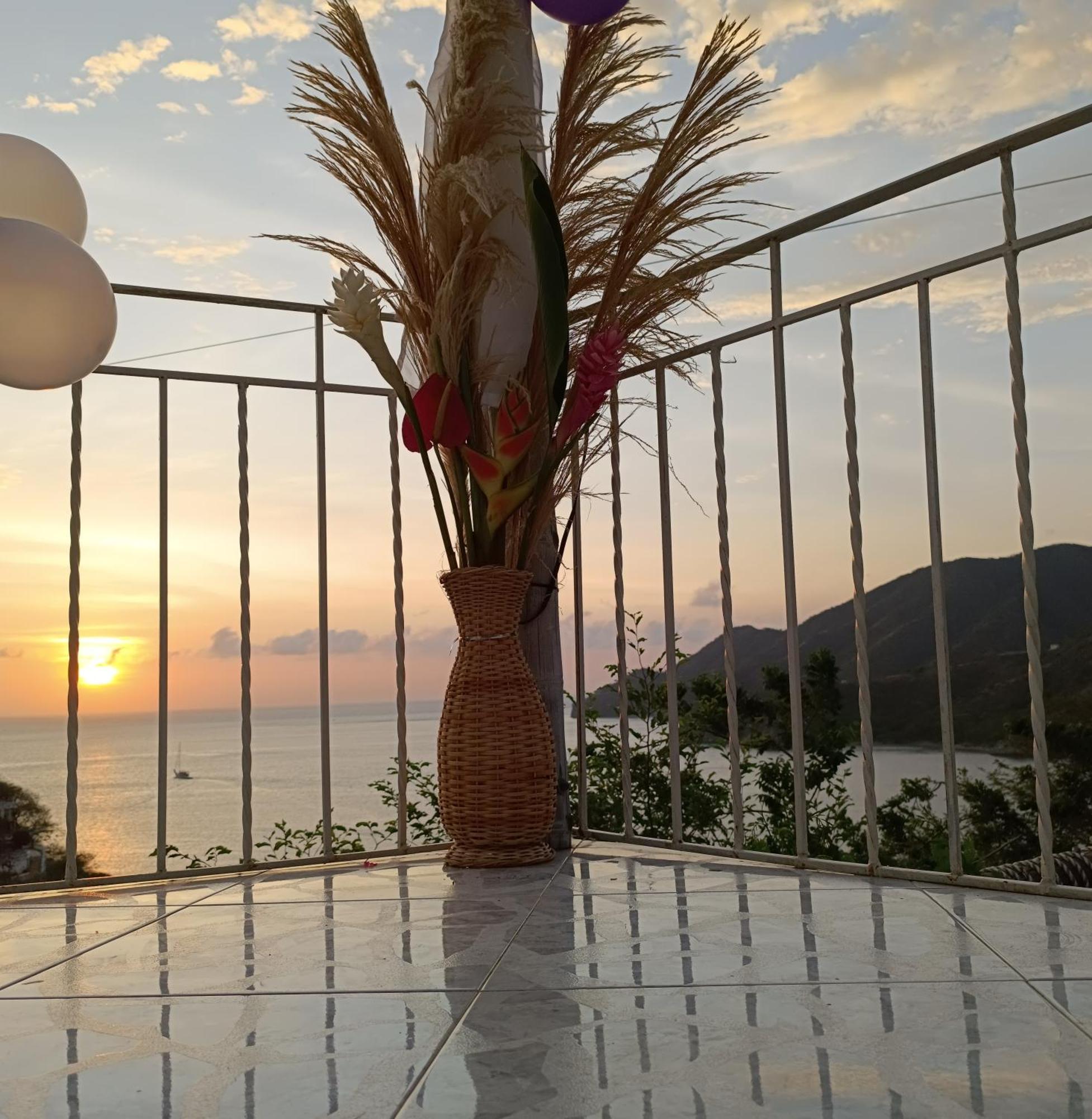 Tayrona Colors Hostel Taganga Exterior photo