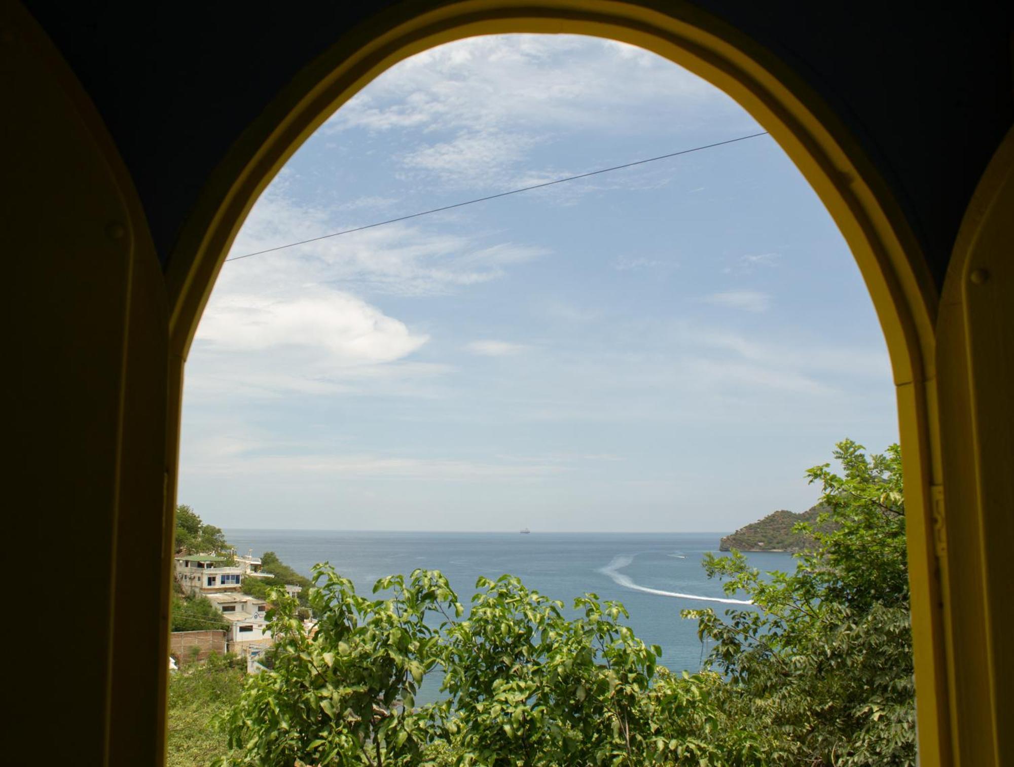 Tayrona Colors Hostel Taganga Exterior photo