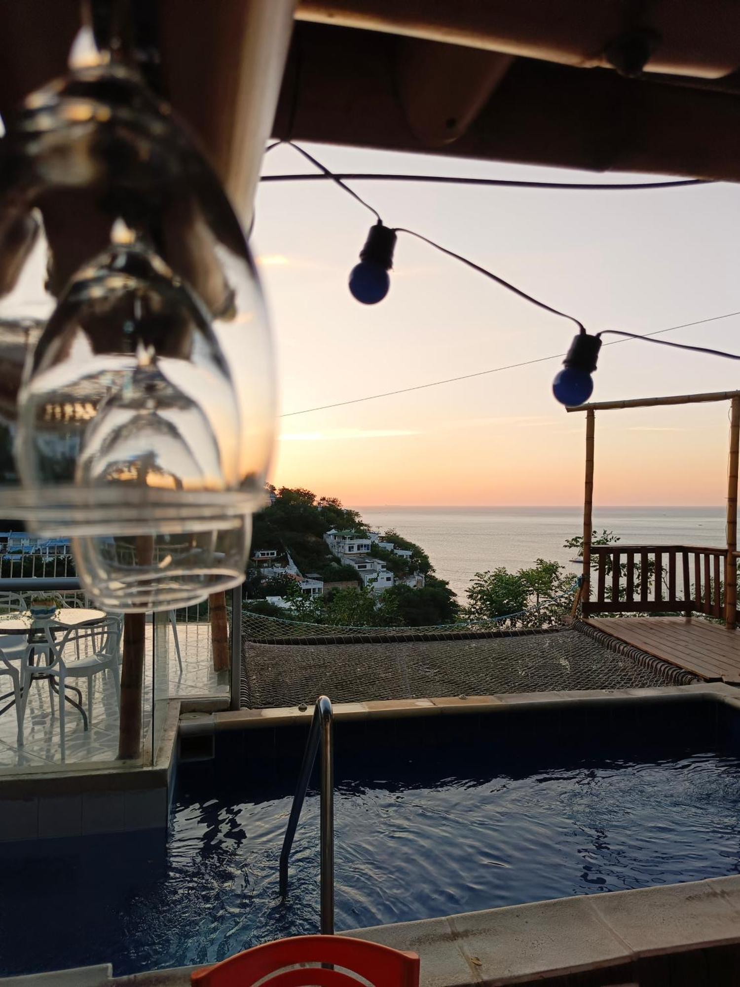 Tayrona Colors Hostel Taganga Exterior photo