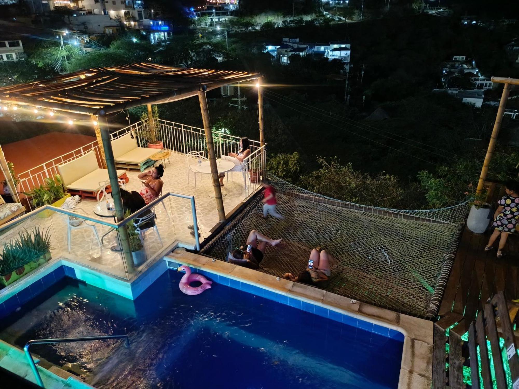 Tayrona Colors Hostel Taganga Exterior photo